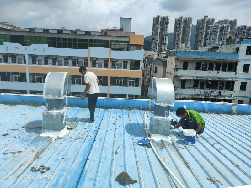 莱西钢结构屋面涂料维修方法